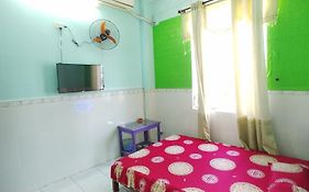 Hostel Loc Quyen